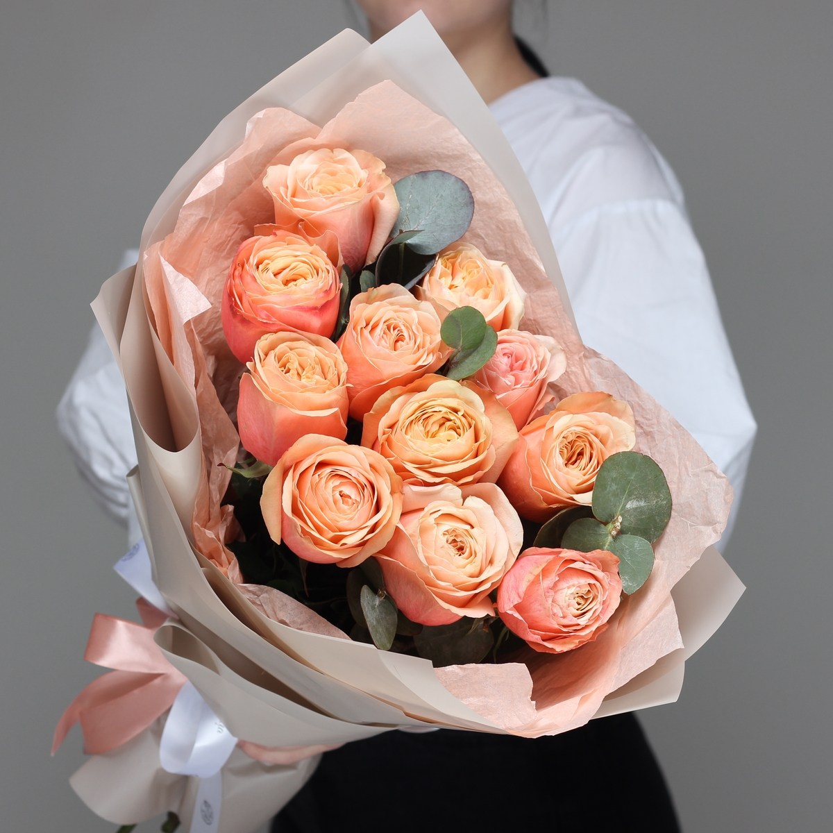 Букет из 11 пионовидных роз